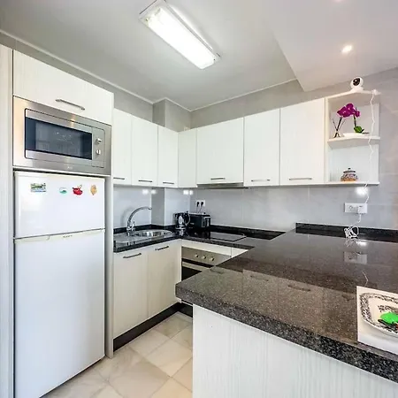 Apartment 97-townhouse With Roof Terrace & Views, *